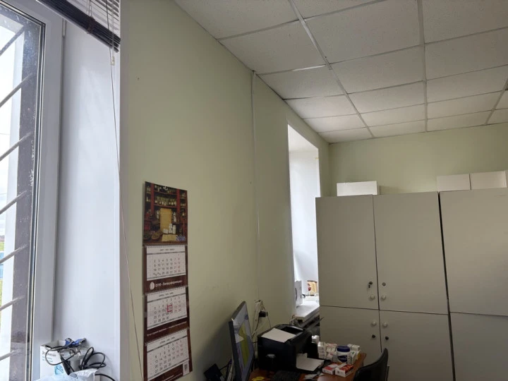 Аренда нежилого помещения общей площадью: 23,40 кв. м., пом. 8 (на плане), расположенного на 1-ом этаже здания Дома быта, кадастровый №48:13:0730202:23 по адресу: Липецкая область, Липецкий муниципальный округ, д. Новая Деревня, ул. Советская, д. 2б